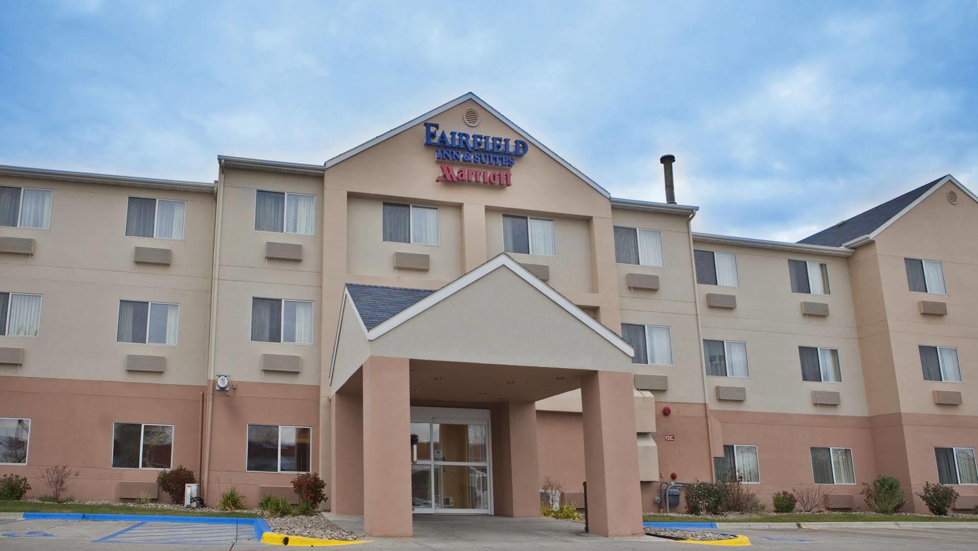Fairfield Inn & Suites Bismarck South Zewnętrze zdjęcie